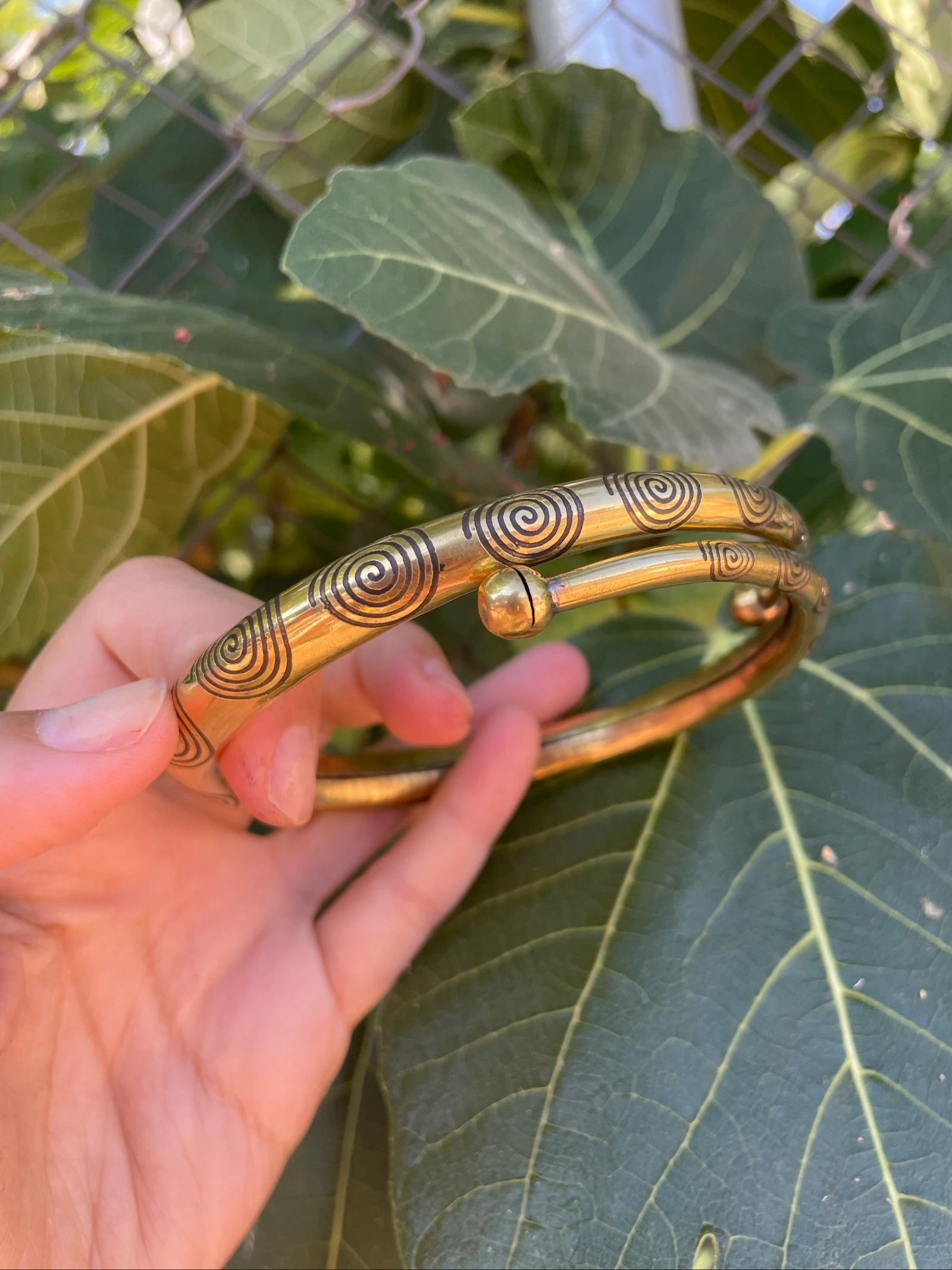 Brazalete étnico dorado – photo 6